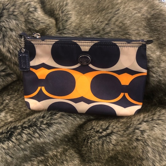 Coach Signature Travel Cosmetic Makeup Bag - Picture 2 of 10